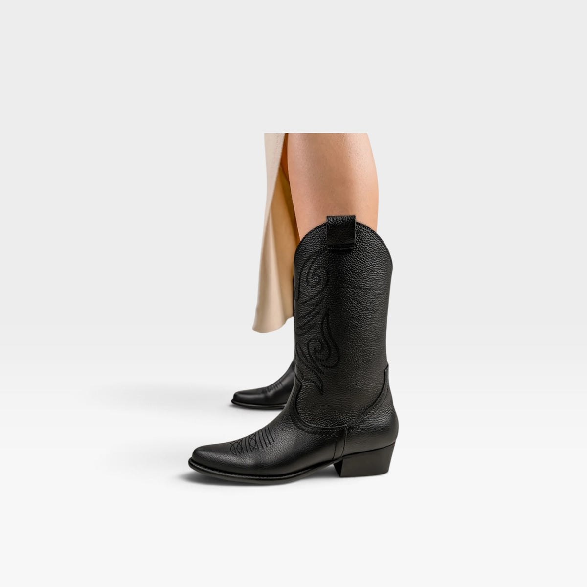 Bota Jandra Total black - Bryan Stepwise