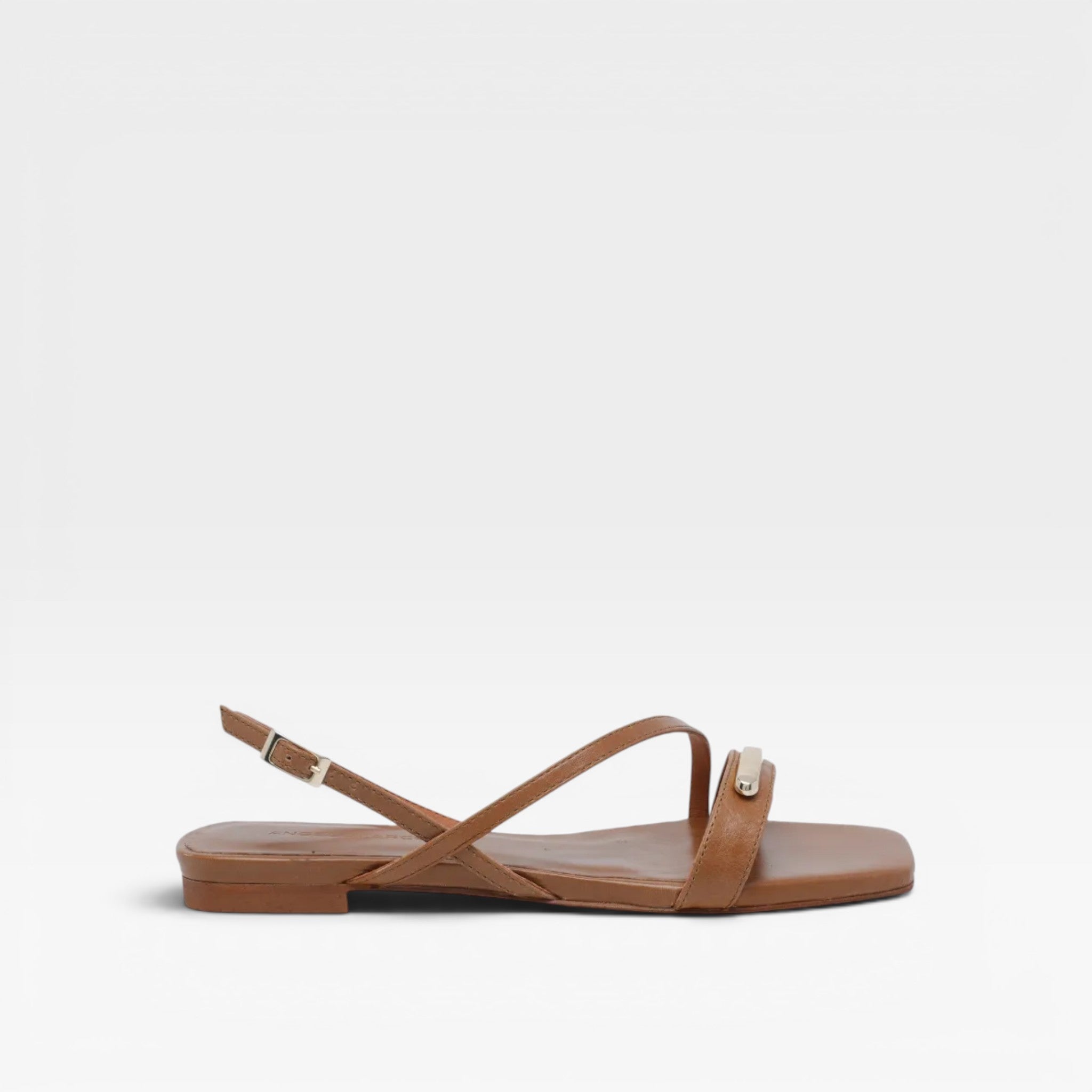 Sandalias Greta con puntera cuadrada  - Ángel Alarcón