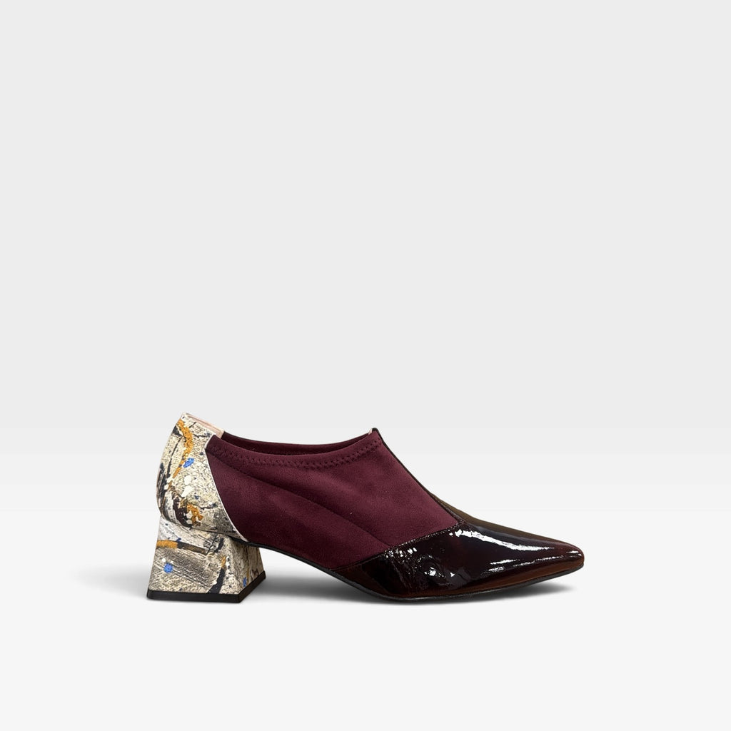 Zapato Burdeos con estampado - Vera rebato