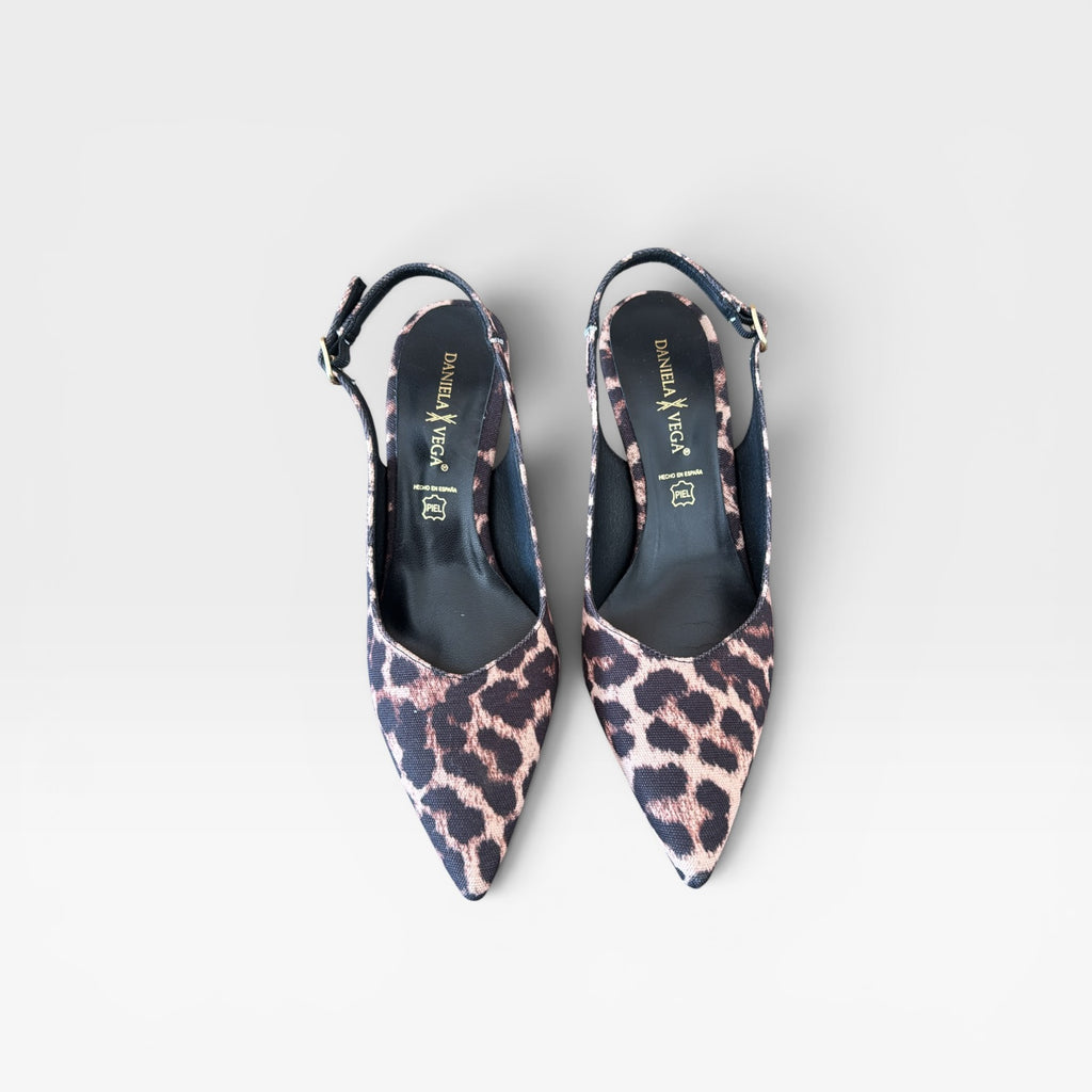 Sandalia estampado leopardo - Daniela Vega