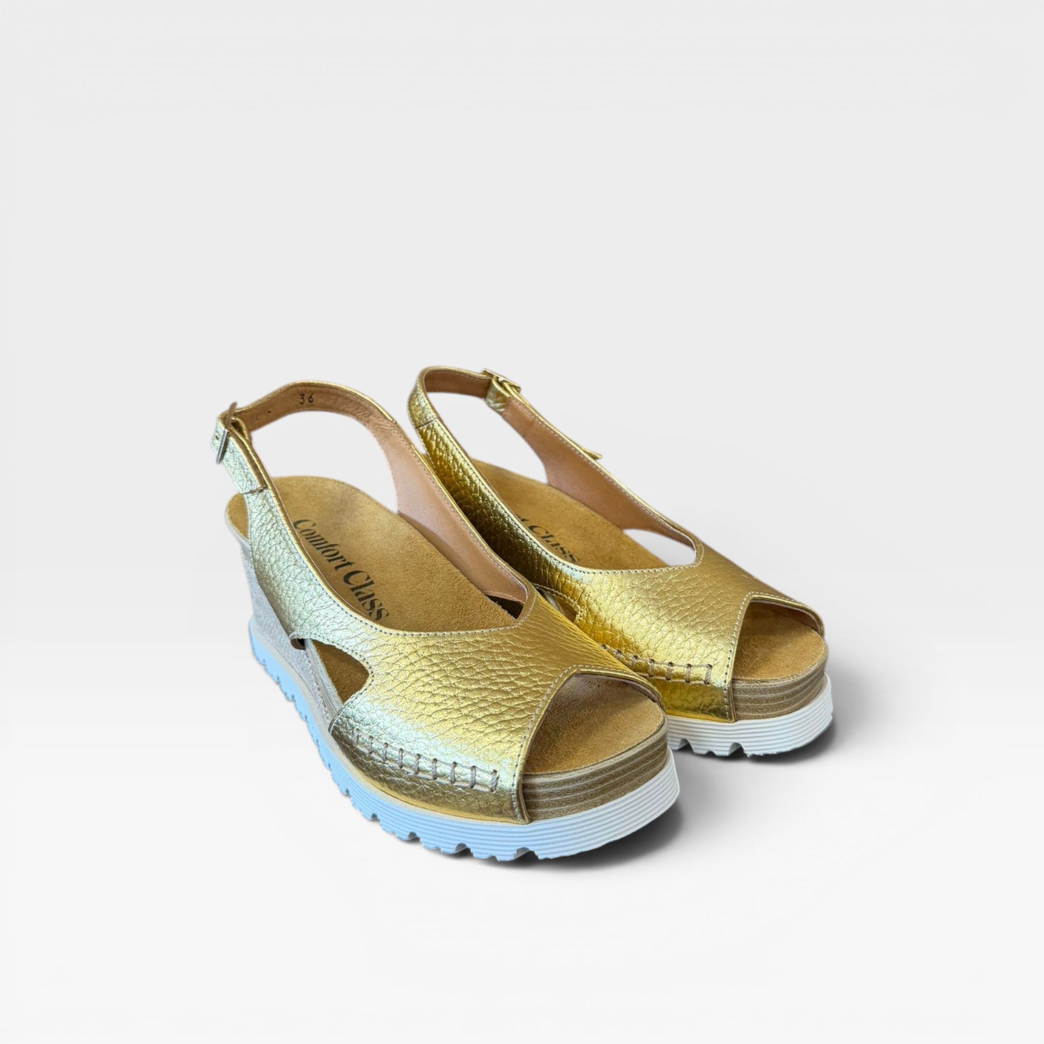 Sandalia cuña oro  - Comfort Class