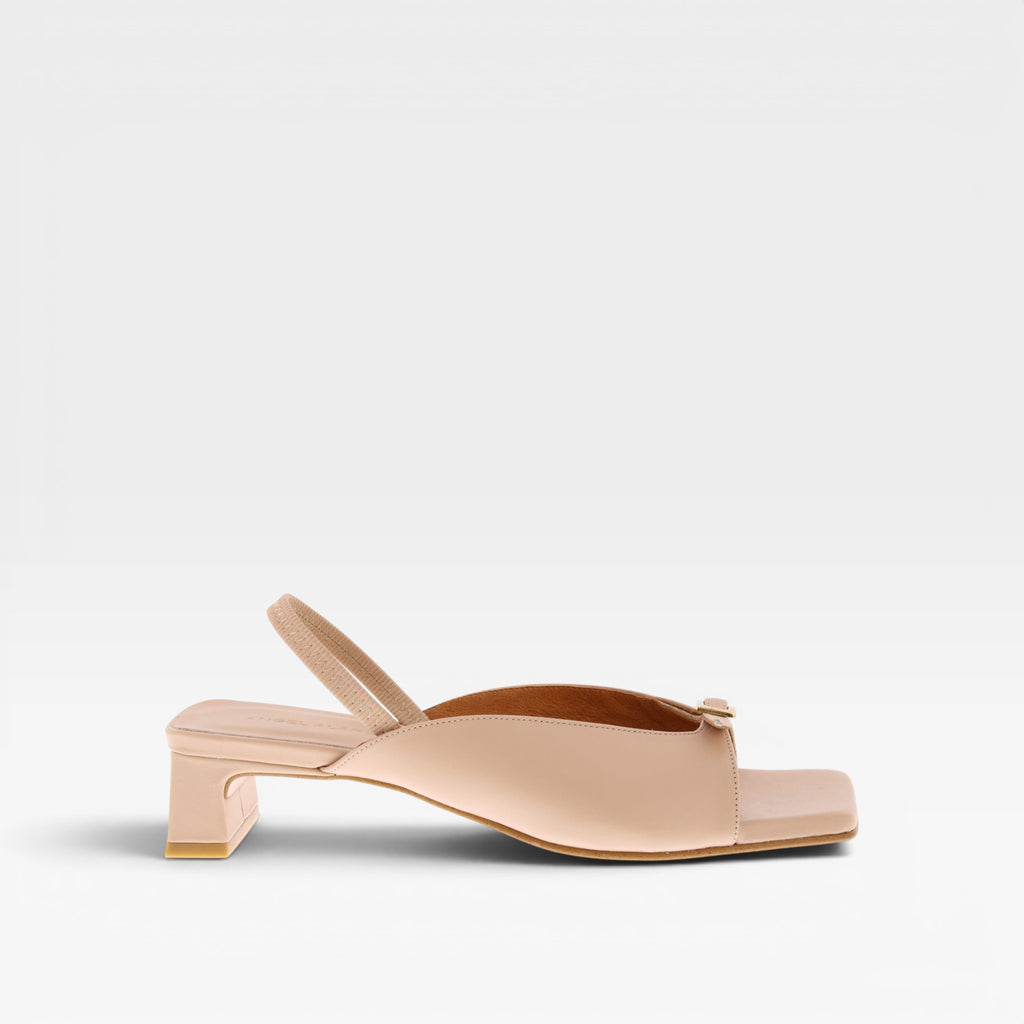 Sandalia color nude - Ángel Alarcón