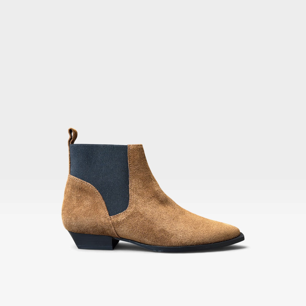 Botin Negade Camel ante  - Ángel Alarcón