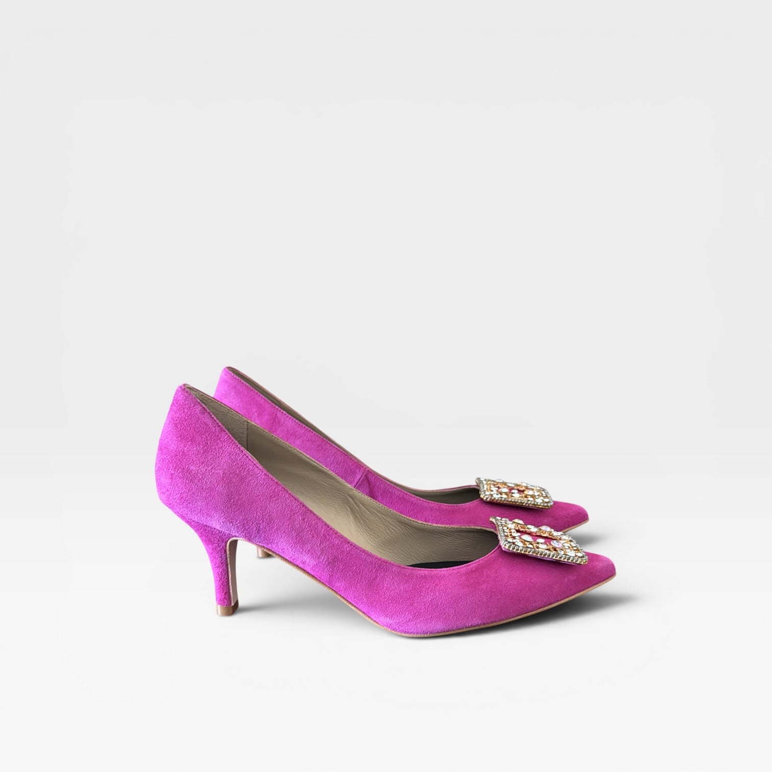 Sandalias fucsia con hebilla joya- Soraya