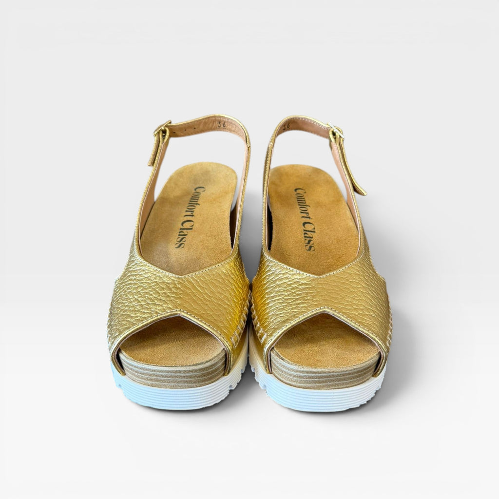 Sandalia cuña oro  - Comfort Class