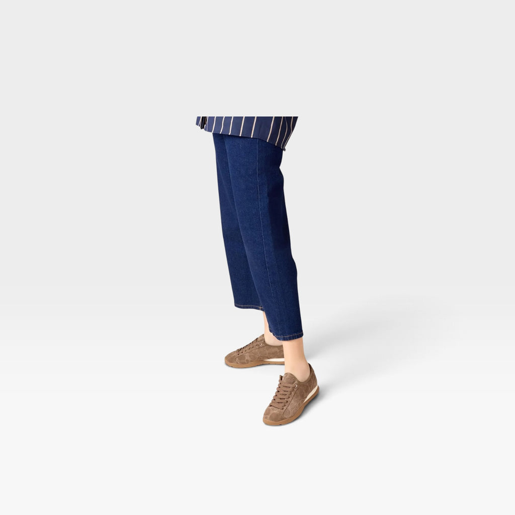 Deportivo con grabado de cocodrilo - Unisa