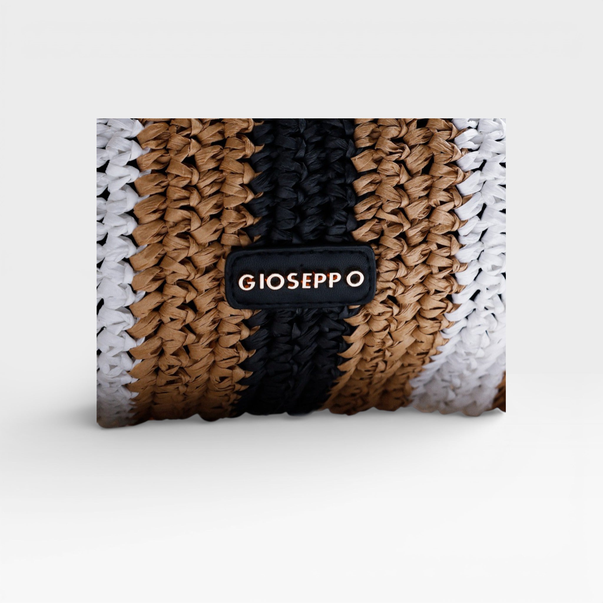 Bolso de Mano Trenzado Raya Matunda Negro - Gioseppo