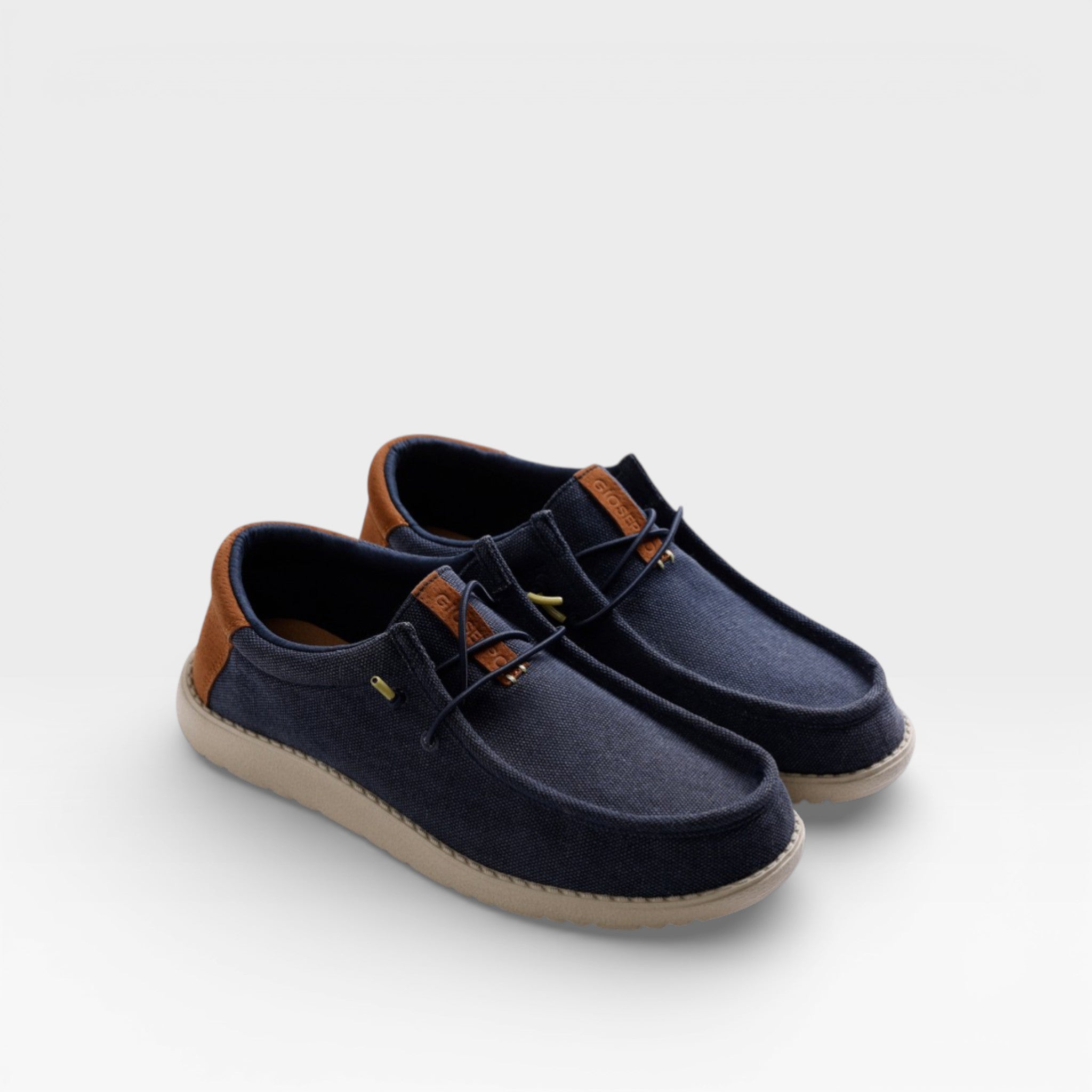 Mocasines Wallabee Lona Orford Marino - Gioseppo
