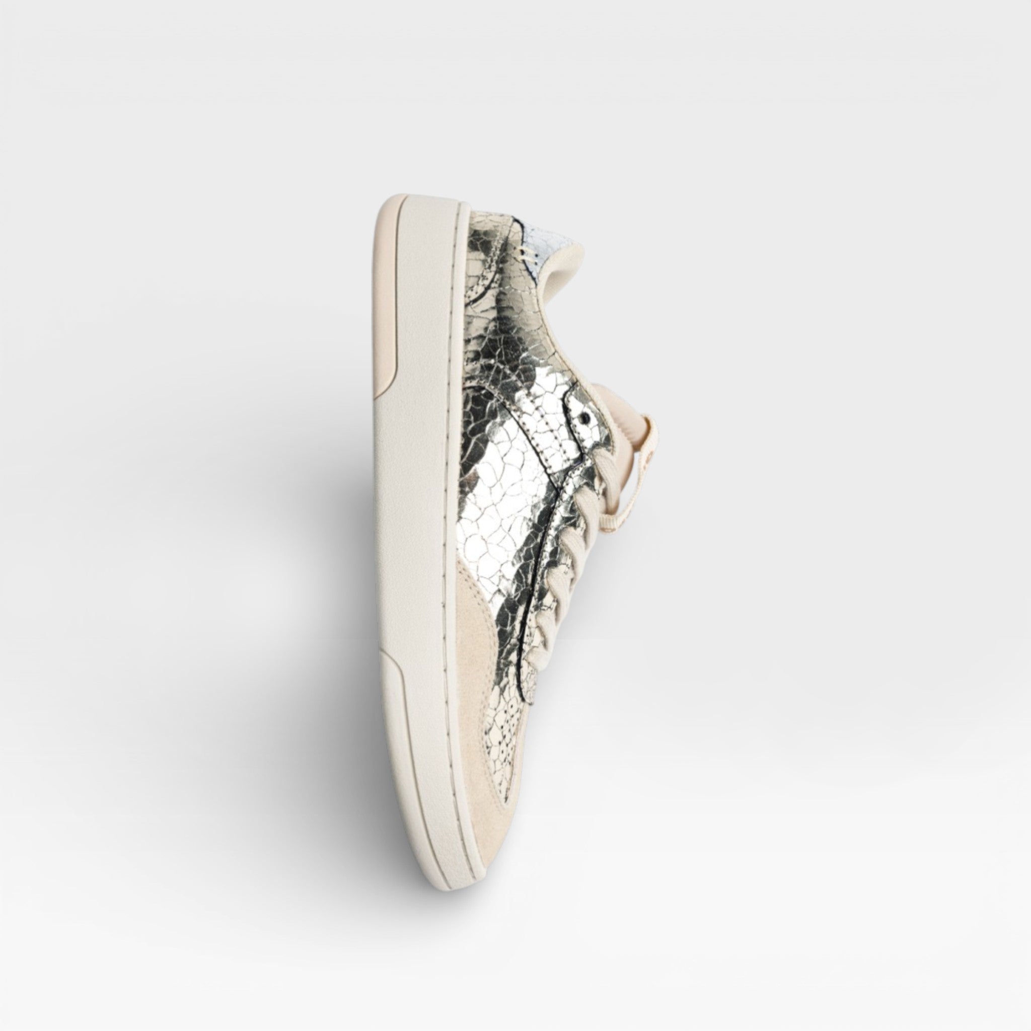 Zapatillas Barefoot Piel Con Craquelado Glydon Oro - Gioseppo