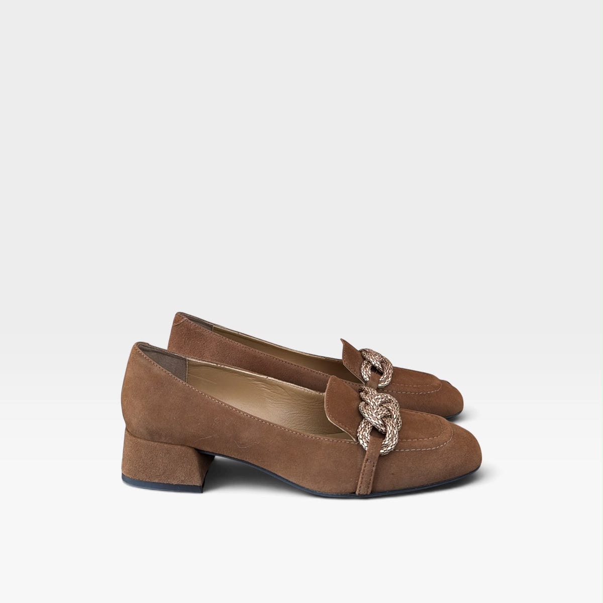 Mocasin tacón con detalle cadena trenzada marrón - Pedro Miralles