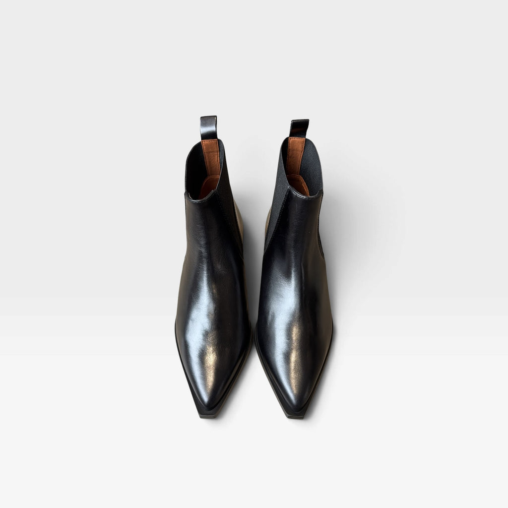 Botin Negade piel negro   - Ángel Alarcón