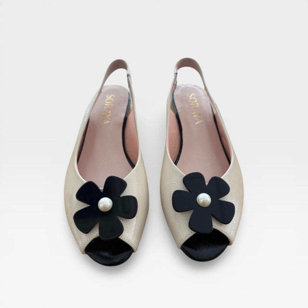 Bailarinas beige flor  - Soraya