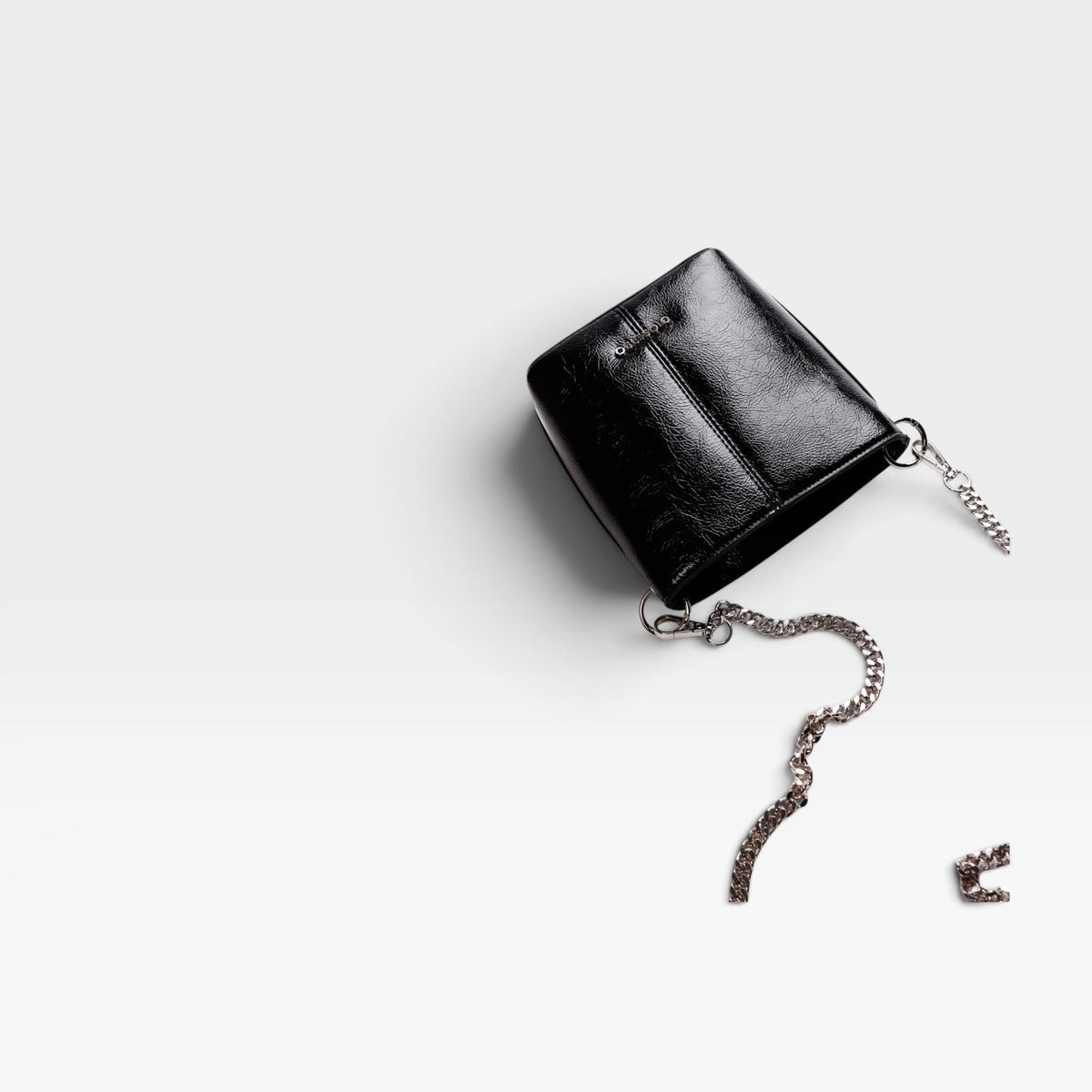 Bolso Bucket negro - Gioseppo