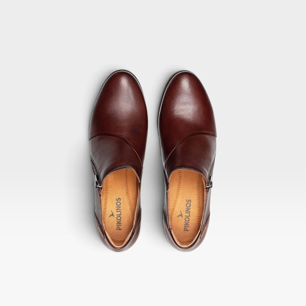 Zapato Malaga abotinado de tacón bajo - Pikolinos