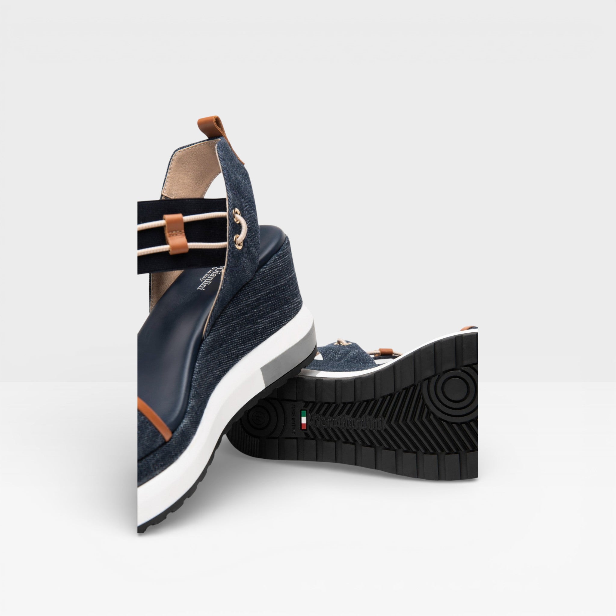 Sandalia Donna in Tessuto e pelle - Nero Giardini