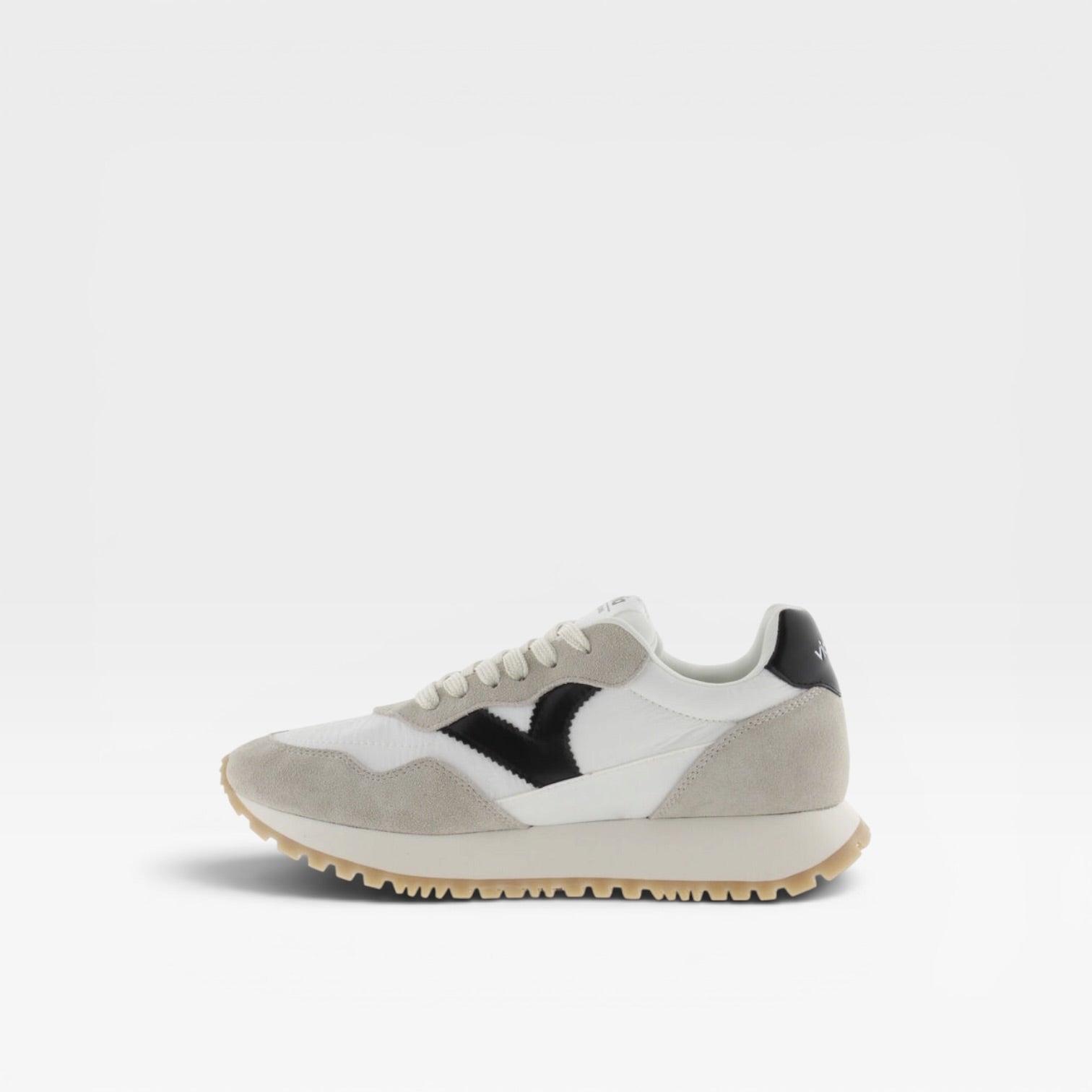 Zapatilla viento nylon/ serraje & color - Victoria