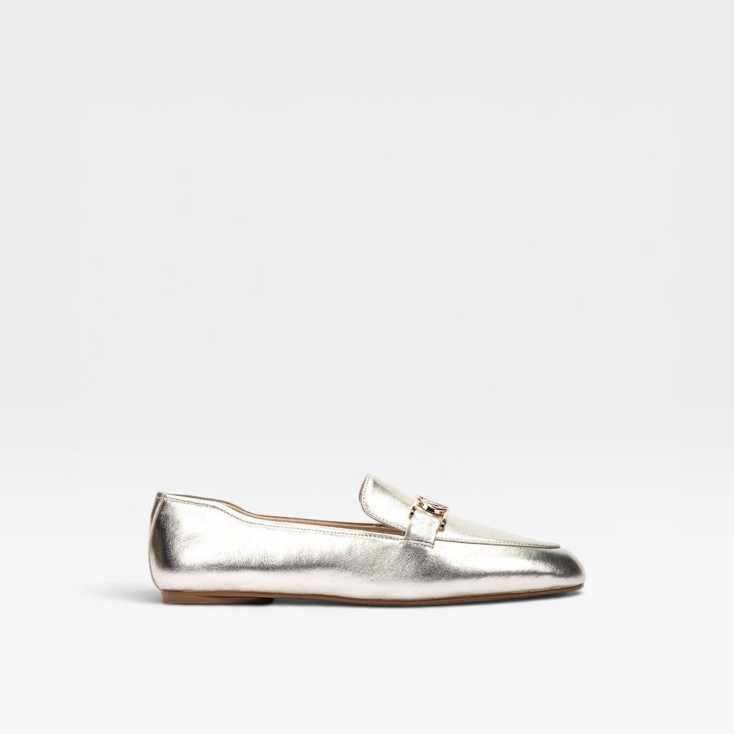 Mocasín con detalle metálico Lariana - Martinelli