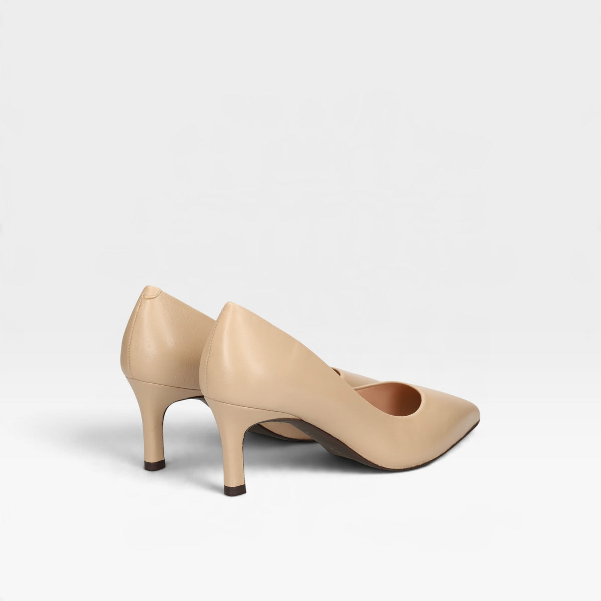 Zapato de tacón con puntera fina - Unisa