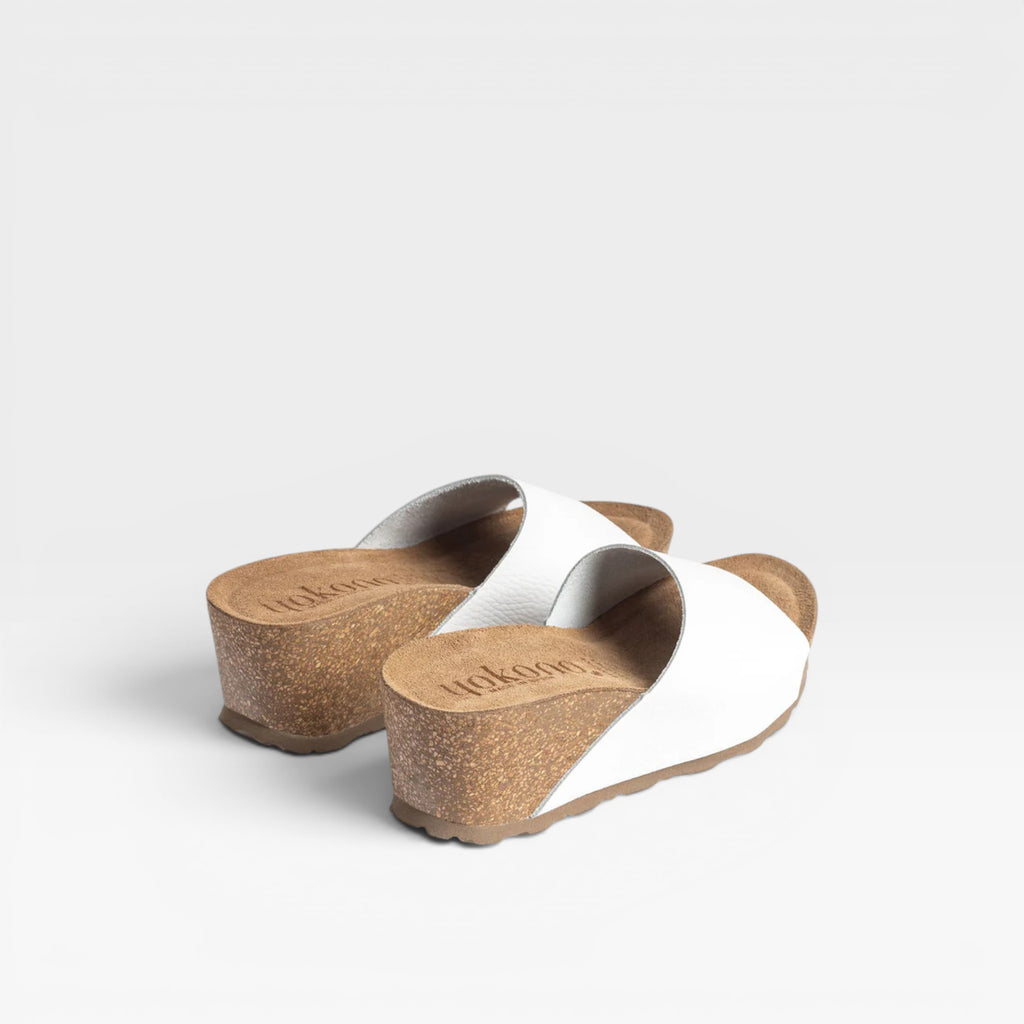 Sandalia cuña blanca  - Yokono