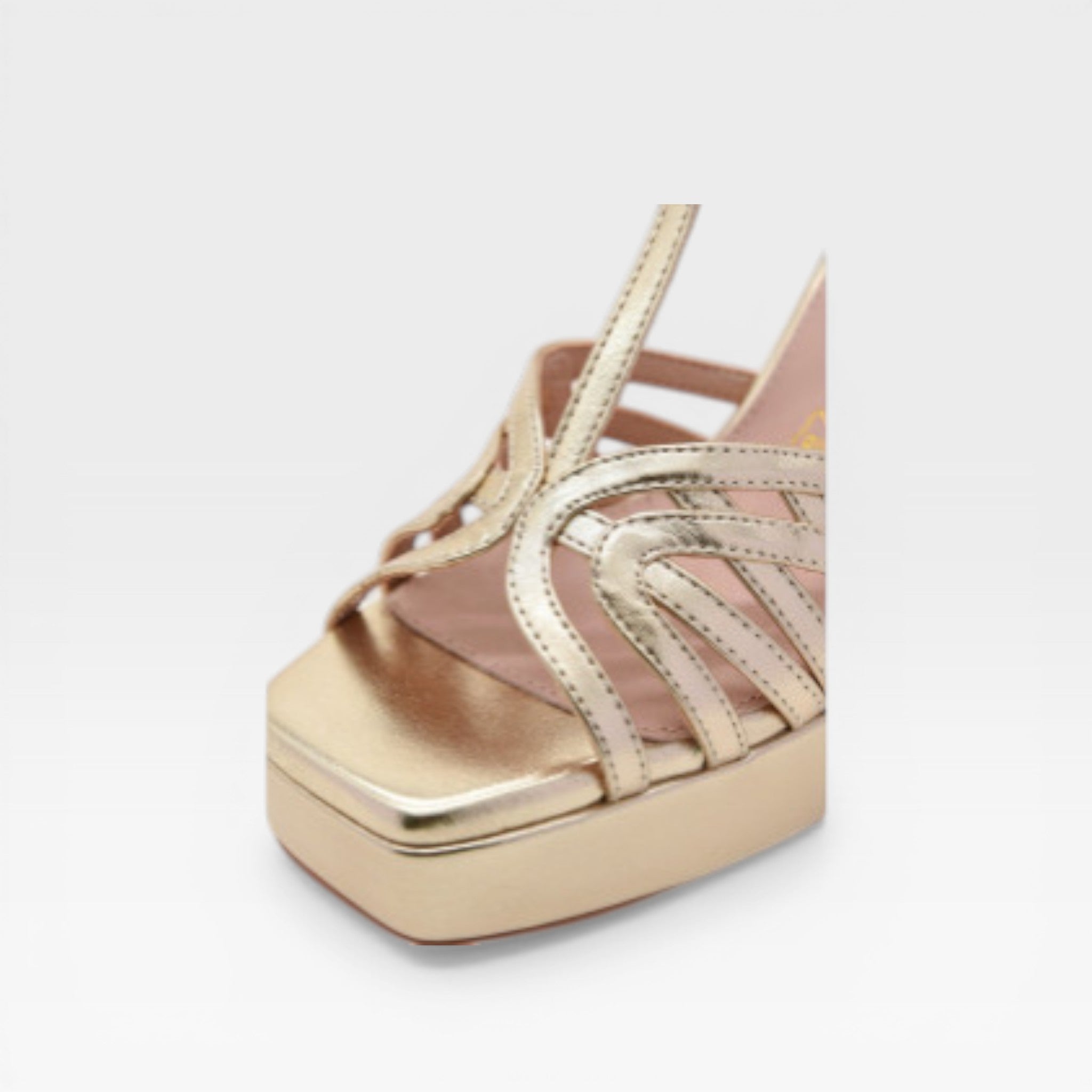 Sandalias Tacón dorada  - Azarey