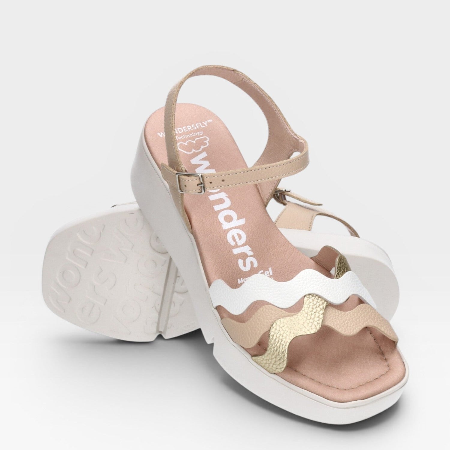 Sandalias de cuña - Wonders