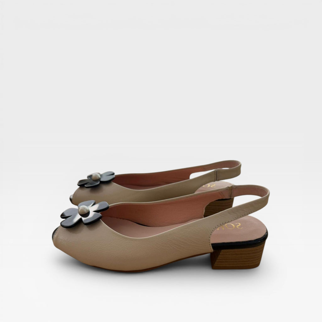 Bailarinas beige flor  - Soraya