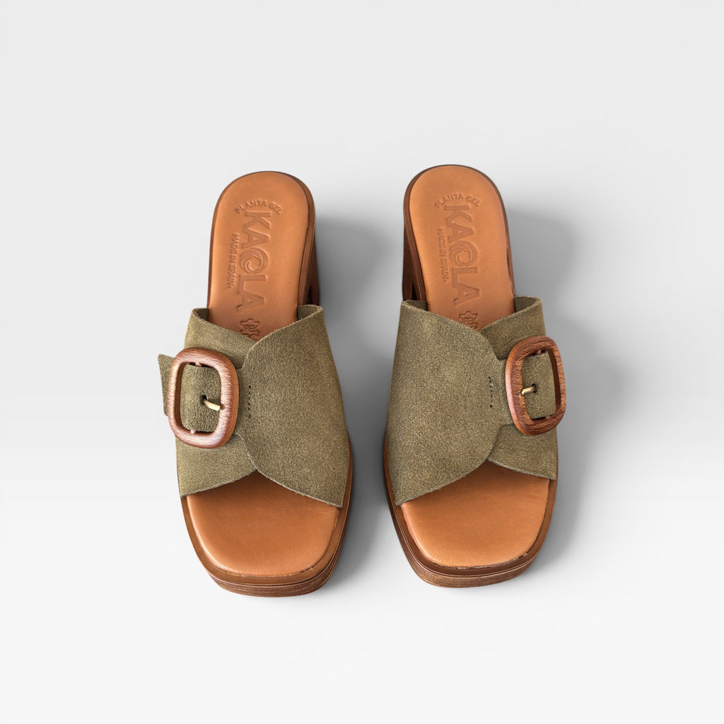 SANDALIAS Zueco verde caqui - Kaola