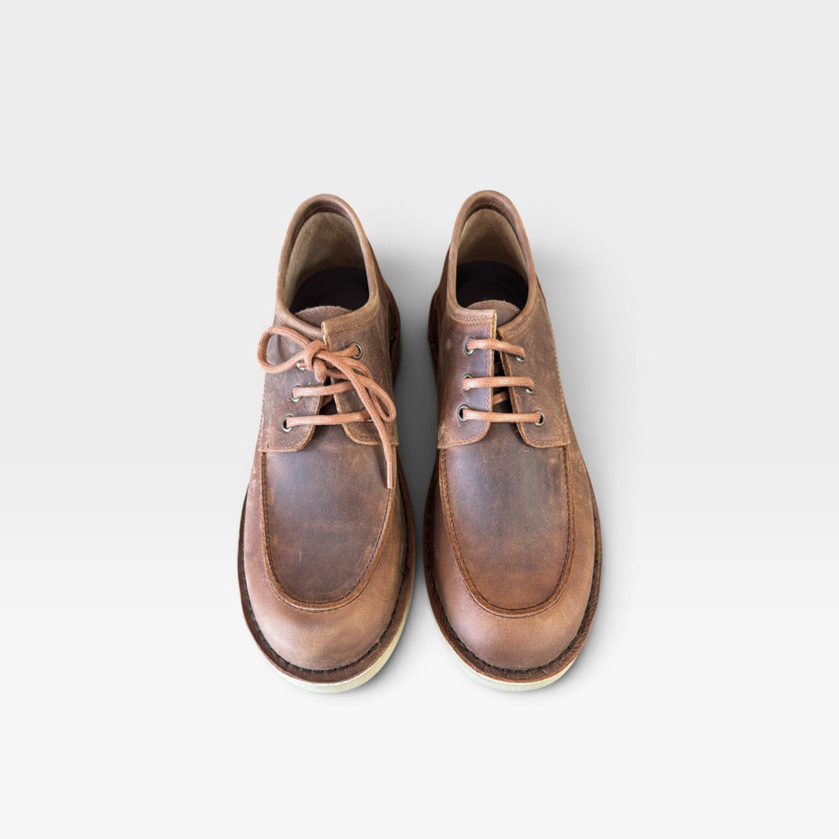 Zapato cuero suela goma - Soraya