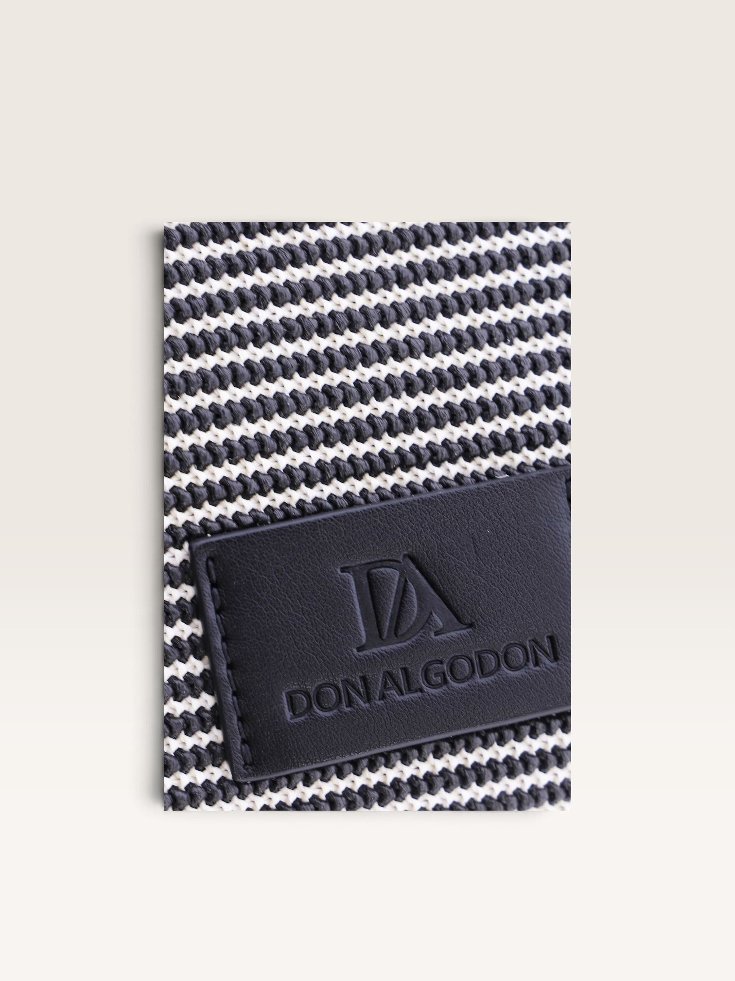 Bolso mano negro - Don Algodón