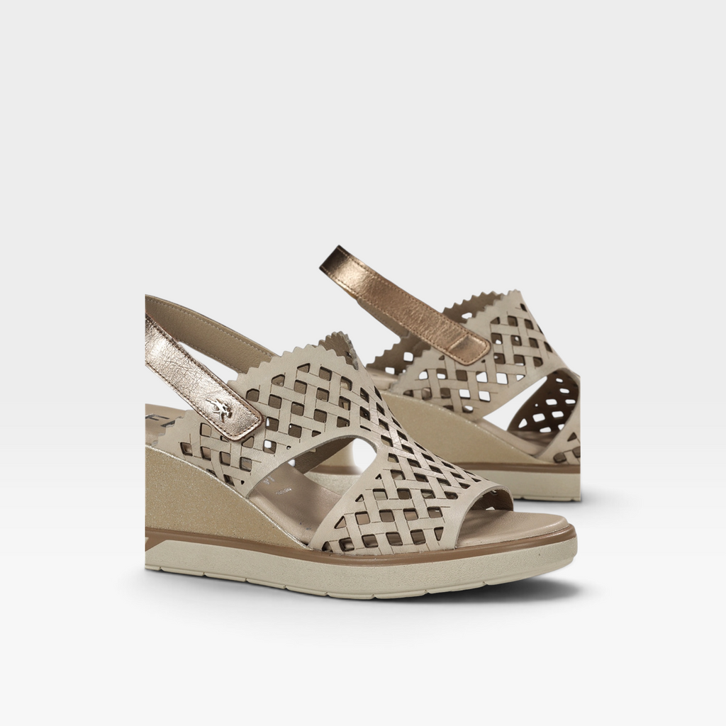 SMASH F1972 Sandalia Taupe - Fluchos