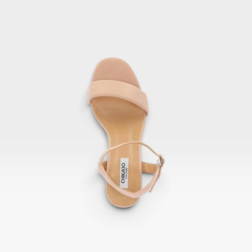 Sandalias de tacón beige - Chika10