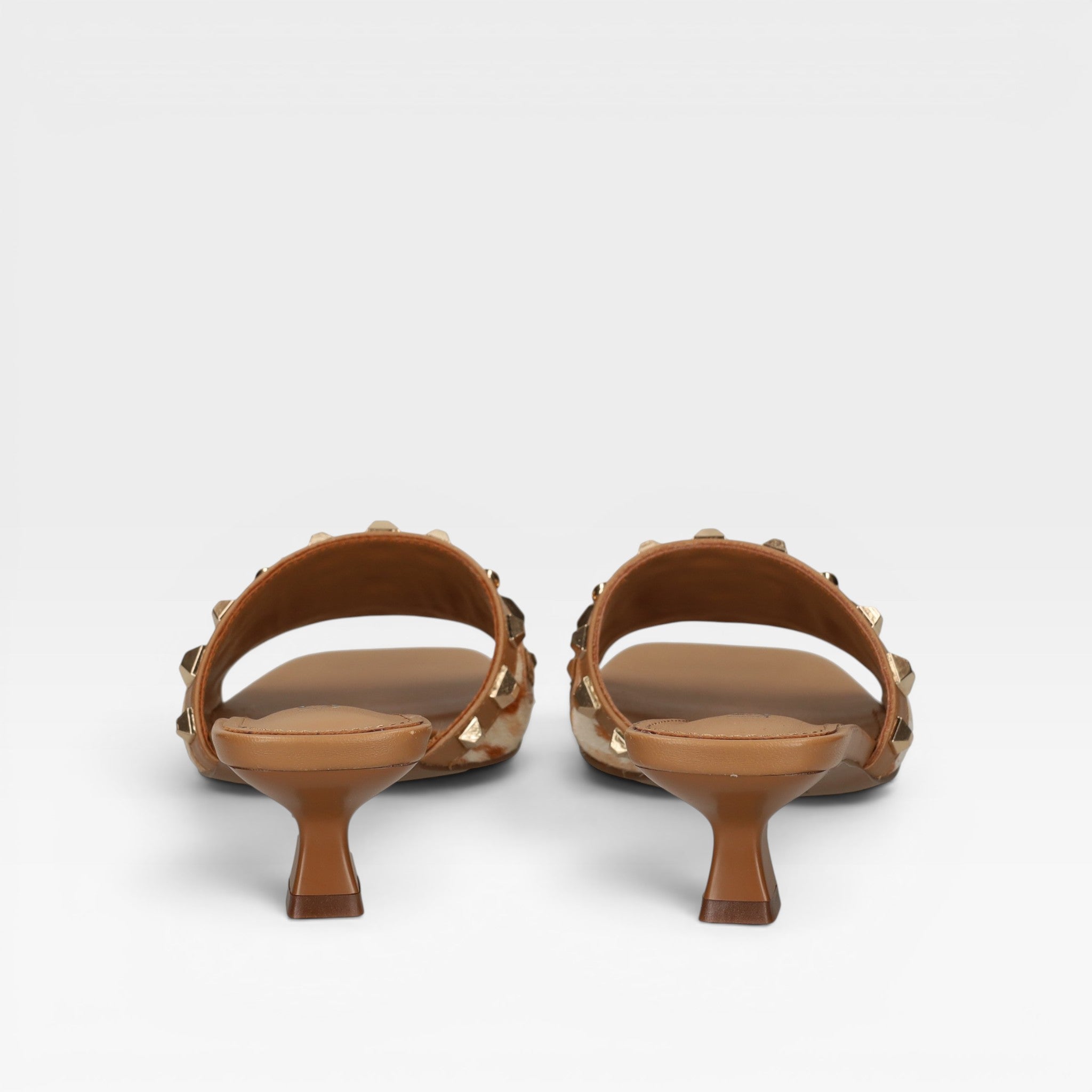 Salón mule C2 CAMEL A-ANTILA-P - Lodi