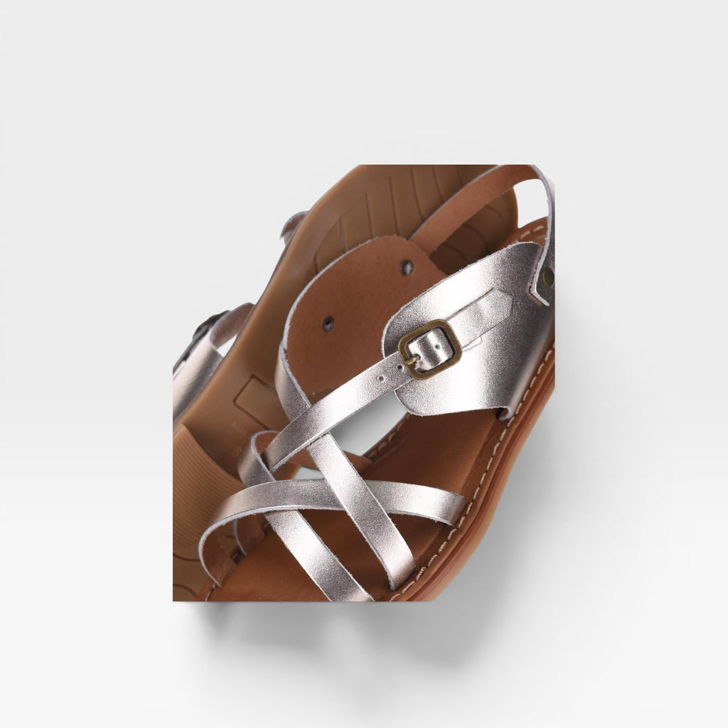 Sandalias plana tiras 77634 oro - Wikers
