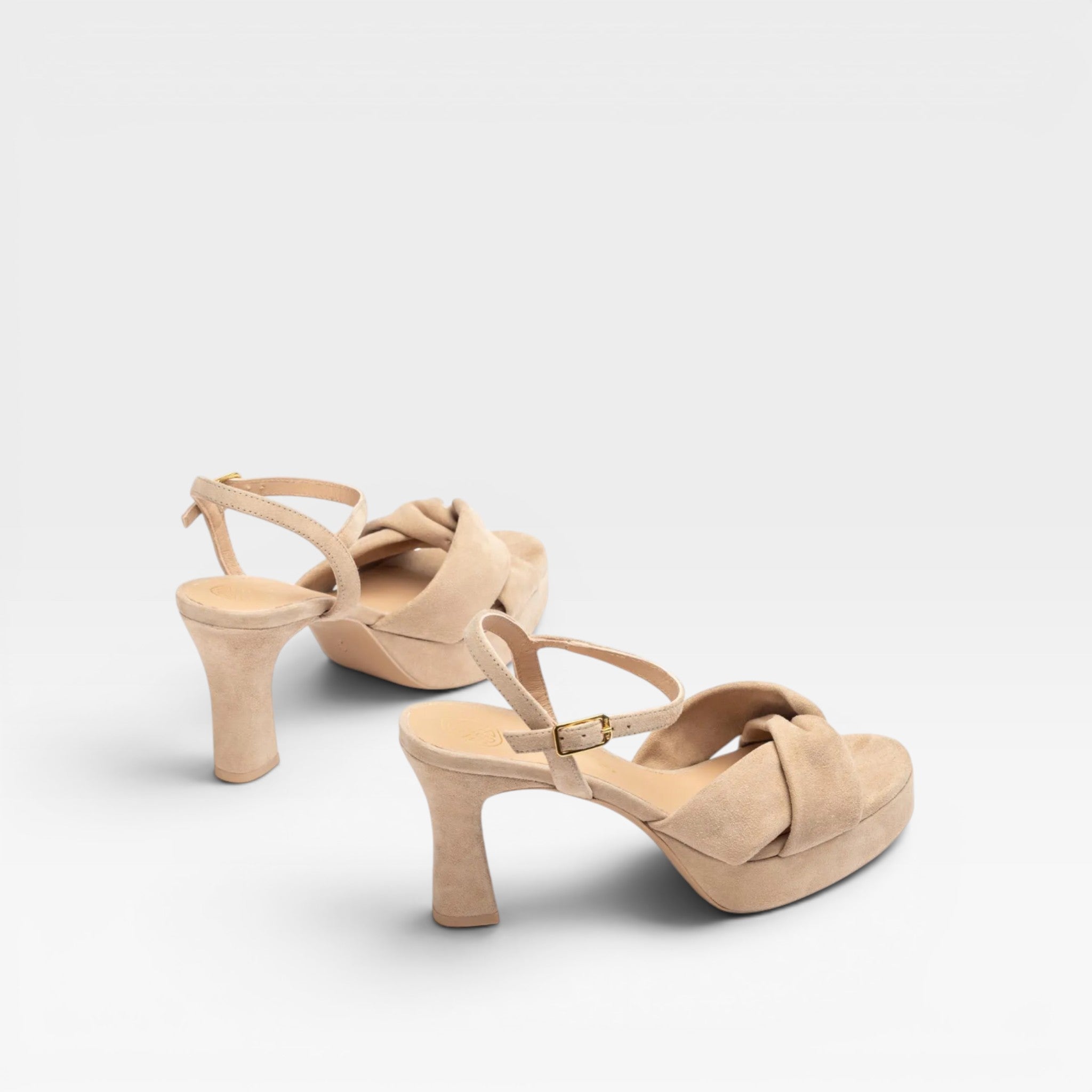 Sandalias tiras anchas cruzadas - Unisa