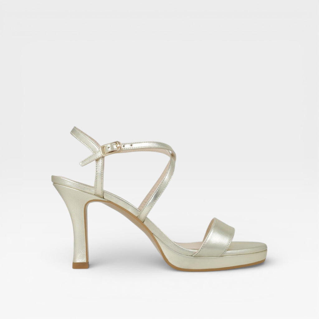 Sandalias Doradas Lesera - Lodi