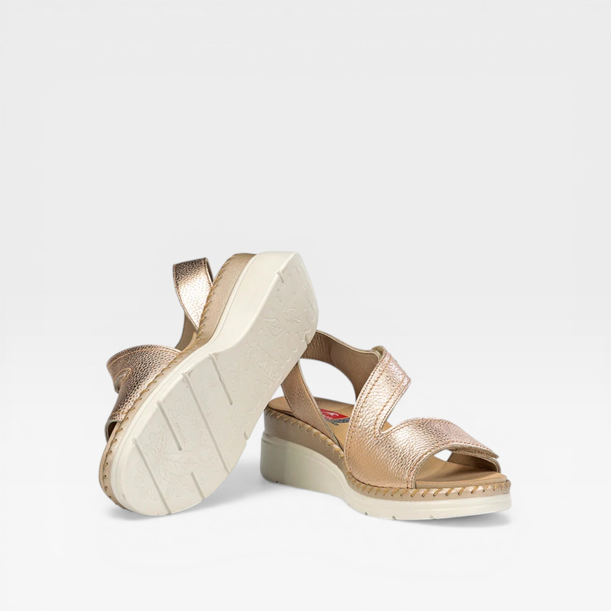 Sandalia dorada LEZA F2137  - Fluchos