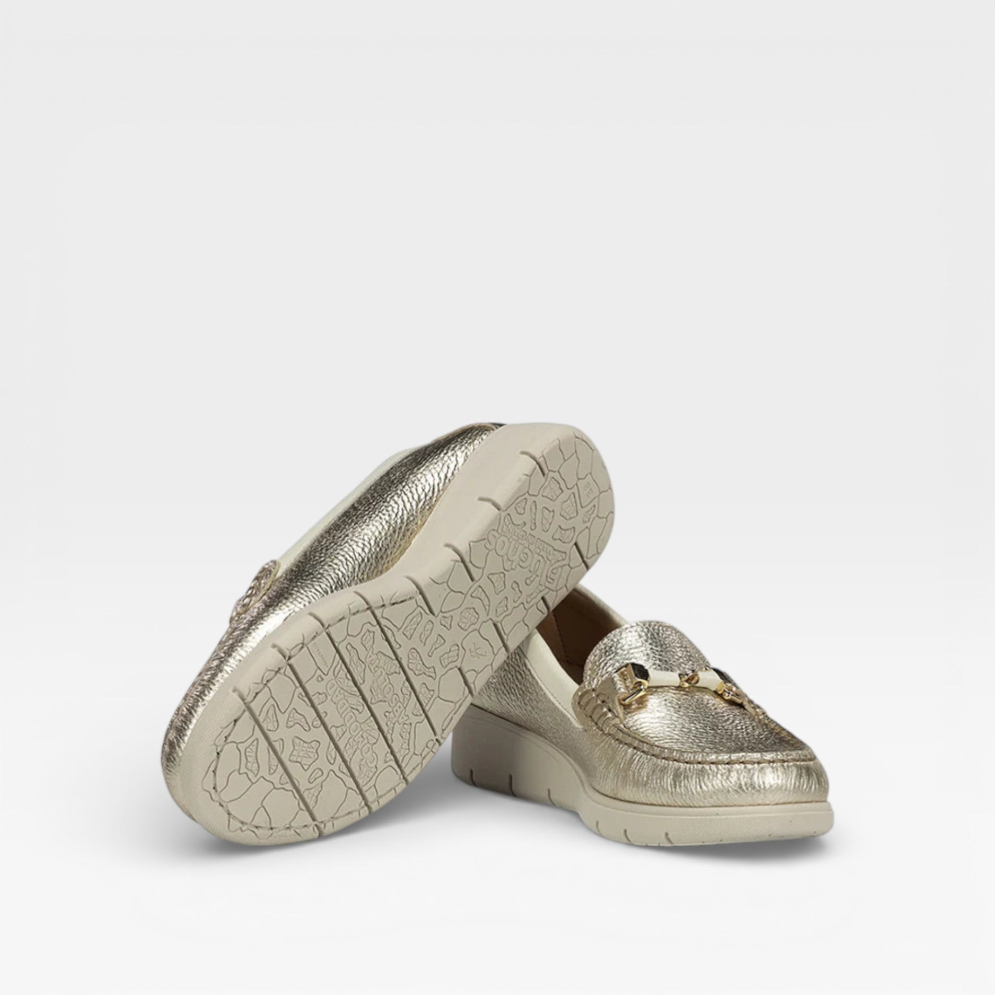 Mocasín Dorado Fluvia F2421 - Fluchos