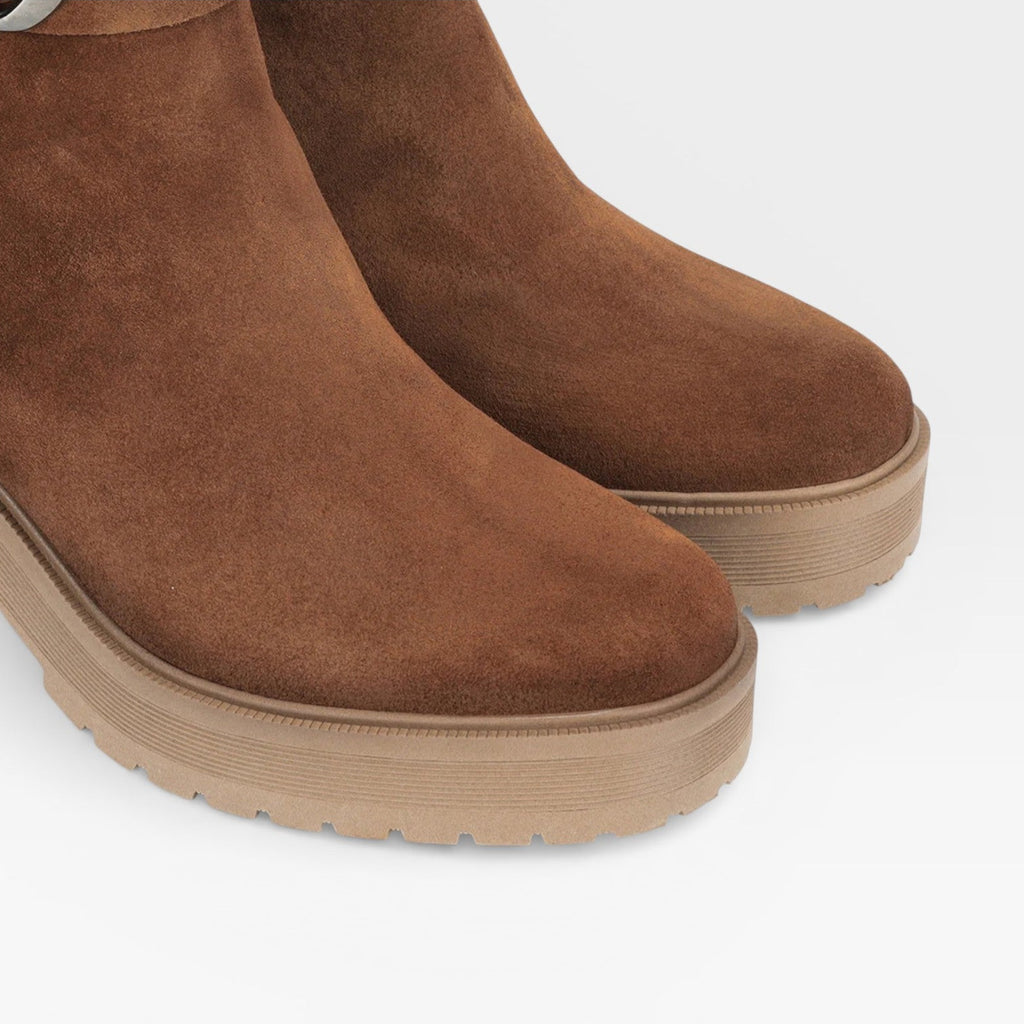 Botín Marrón Sarah D9573 - Fluchos