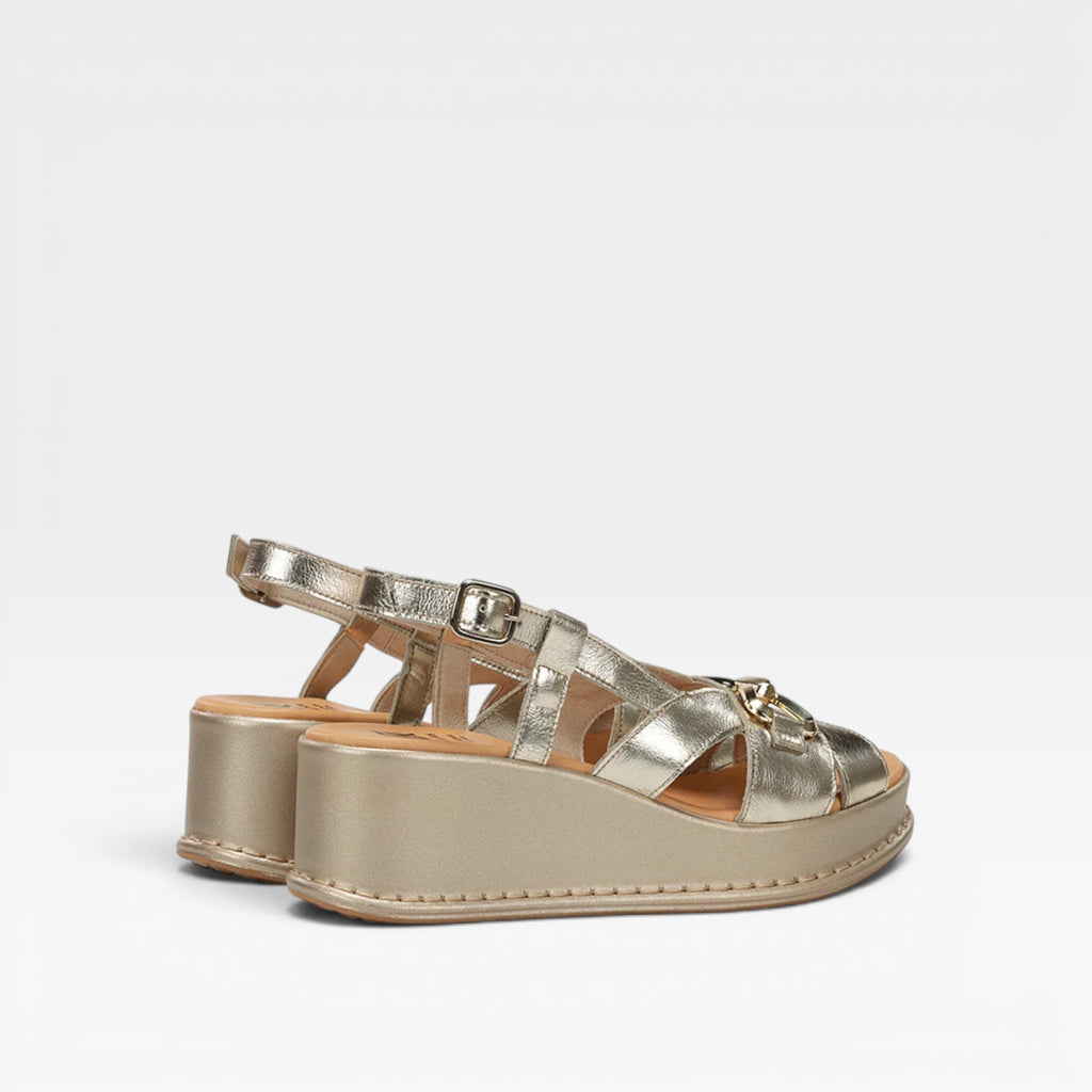Sandalia dorada WINDY D9651 - Fluchos