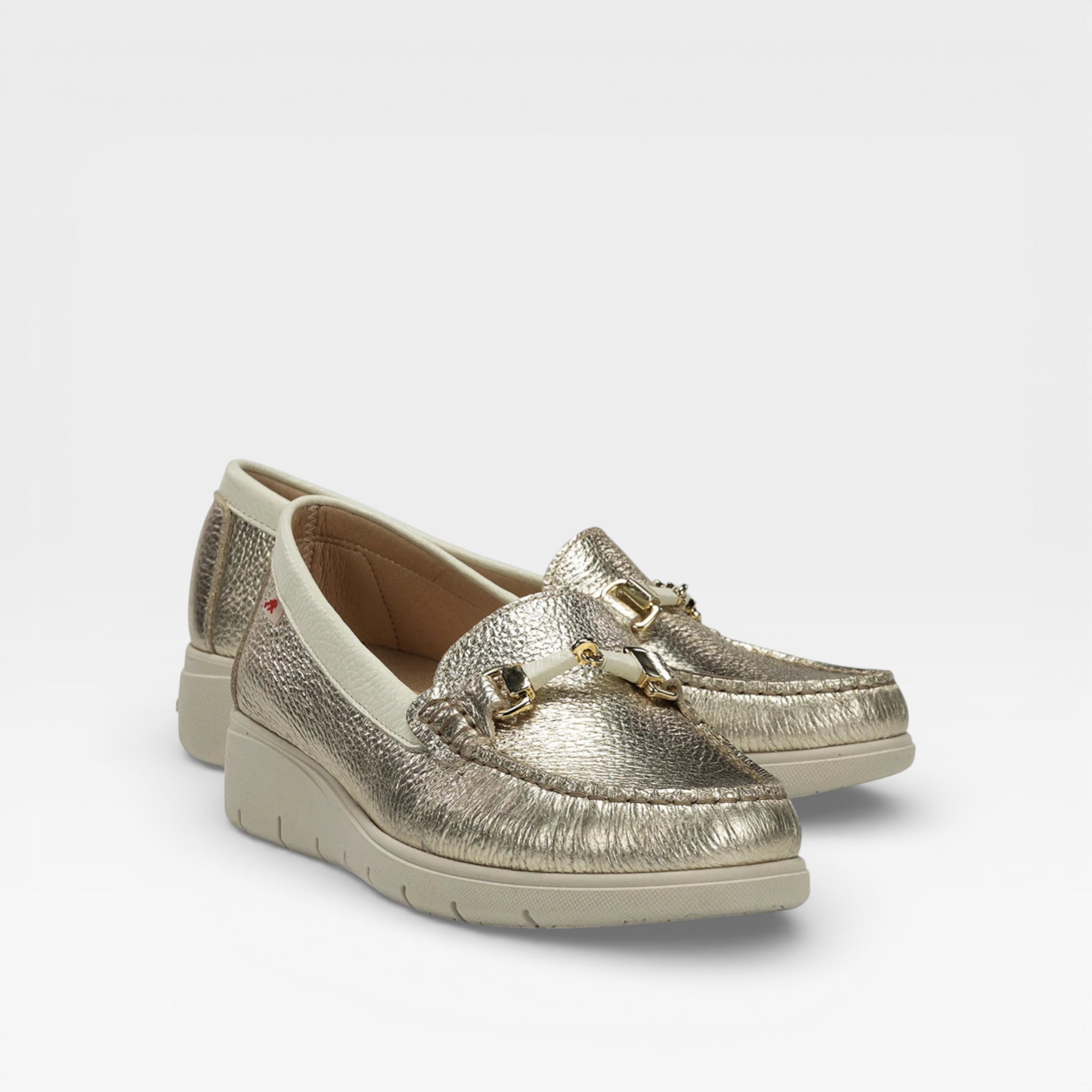 Mocasín Dorado Fluvia F2421 - Fluchos