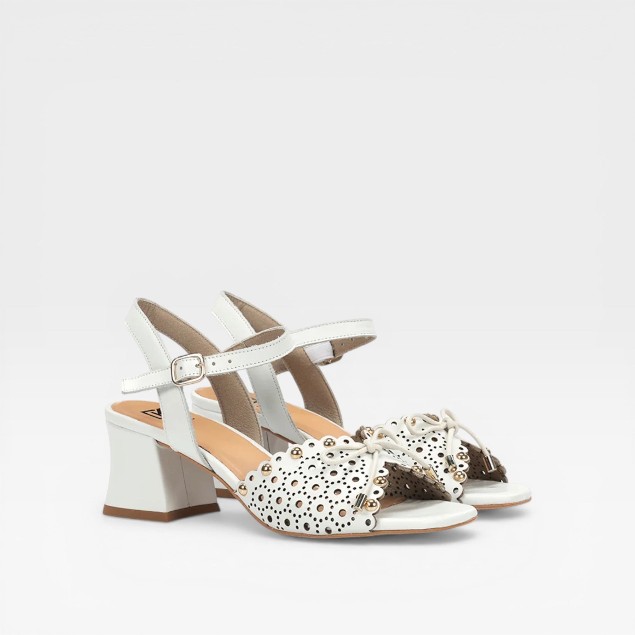 Sandalia tacón LARUS D9457  - Fluchos