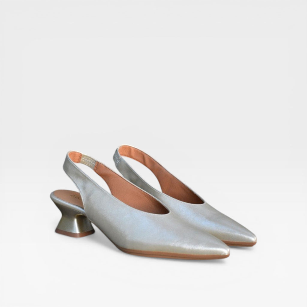 Salón slingback dorado - Daniela Vega