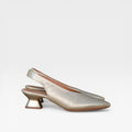 Salón slingback dorado - Daniela Vega